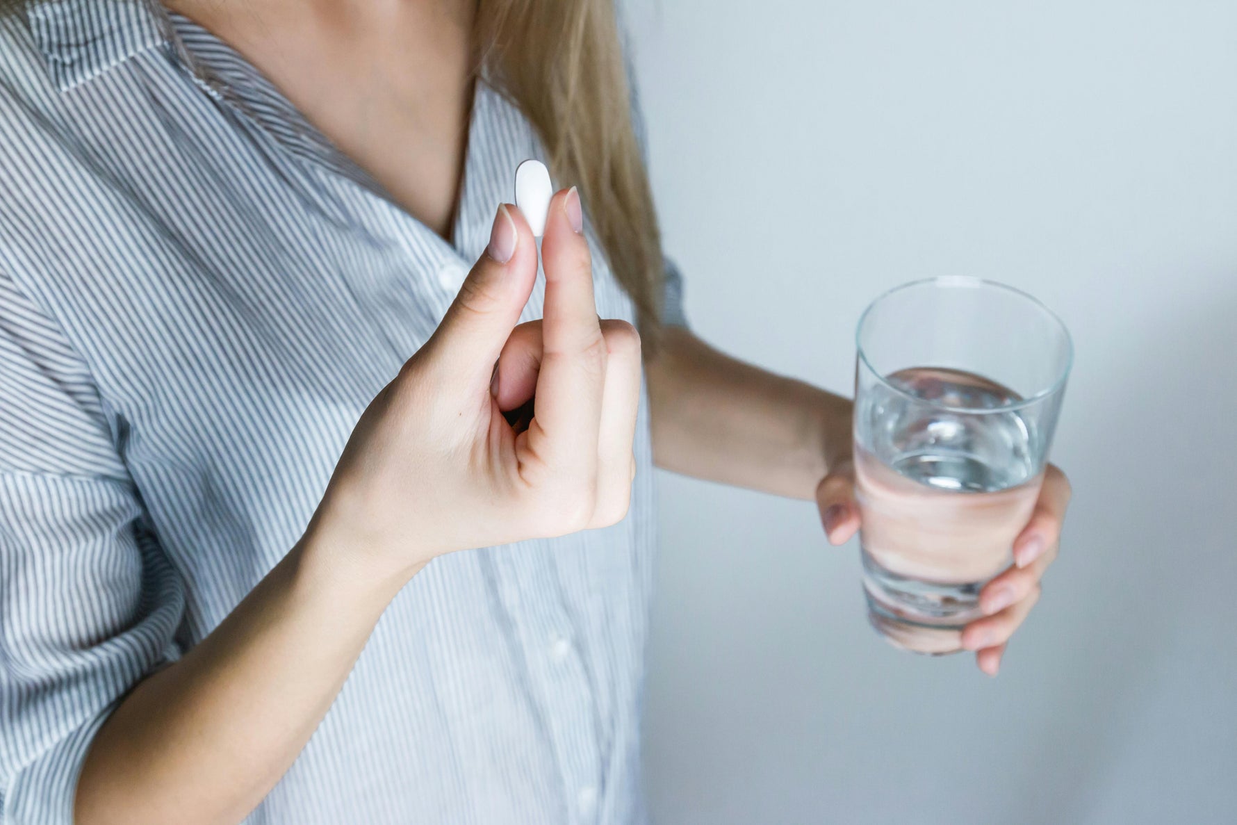 Peut-on vraiment avoir ses règles sous pilule ? Ce qu’on ne nous dit pas toujours